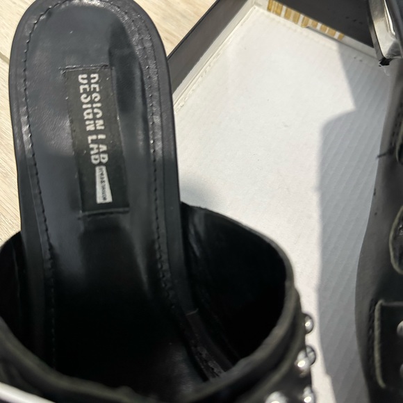 DESIGN Lab Sandals - Picture 2 of 7